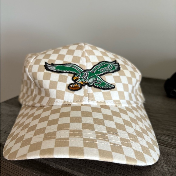 Checkered eagles hat - Picture 4 of 4